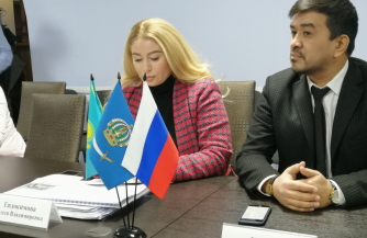 Казахстан ликвидирует торгпредство в РФ