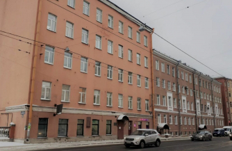 Память только на бумаге? В Петербурге представят отрывки дневника Берггольц, несмотря на решение о сносе школы, где училась поэтесса