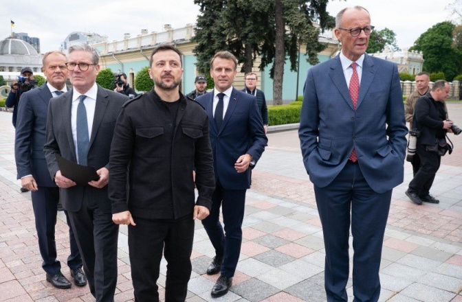 Четверка провокаторов ЕвроАрмагеддона Четверка провокаторов ЕвроАрмагеддона