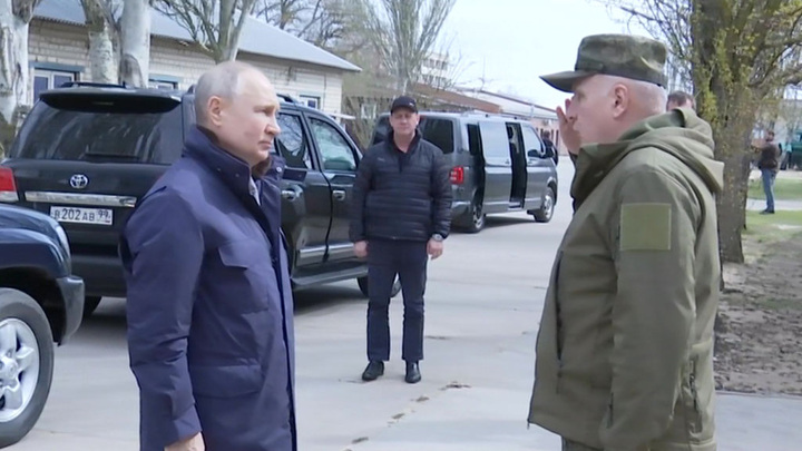 Путин приехал в зону СВО Путин приехал в зону СВО