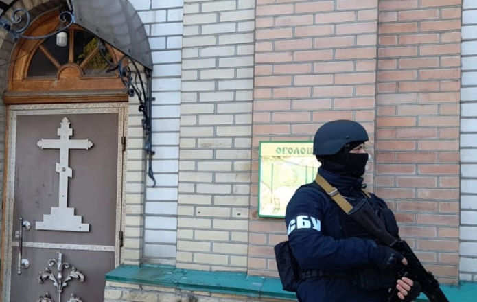 Украину "зачищают" от православных Украину "зачищают" от православных